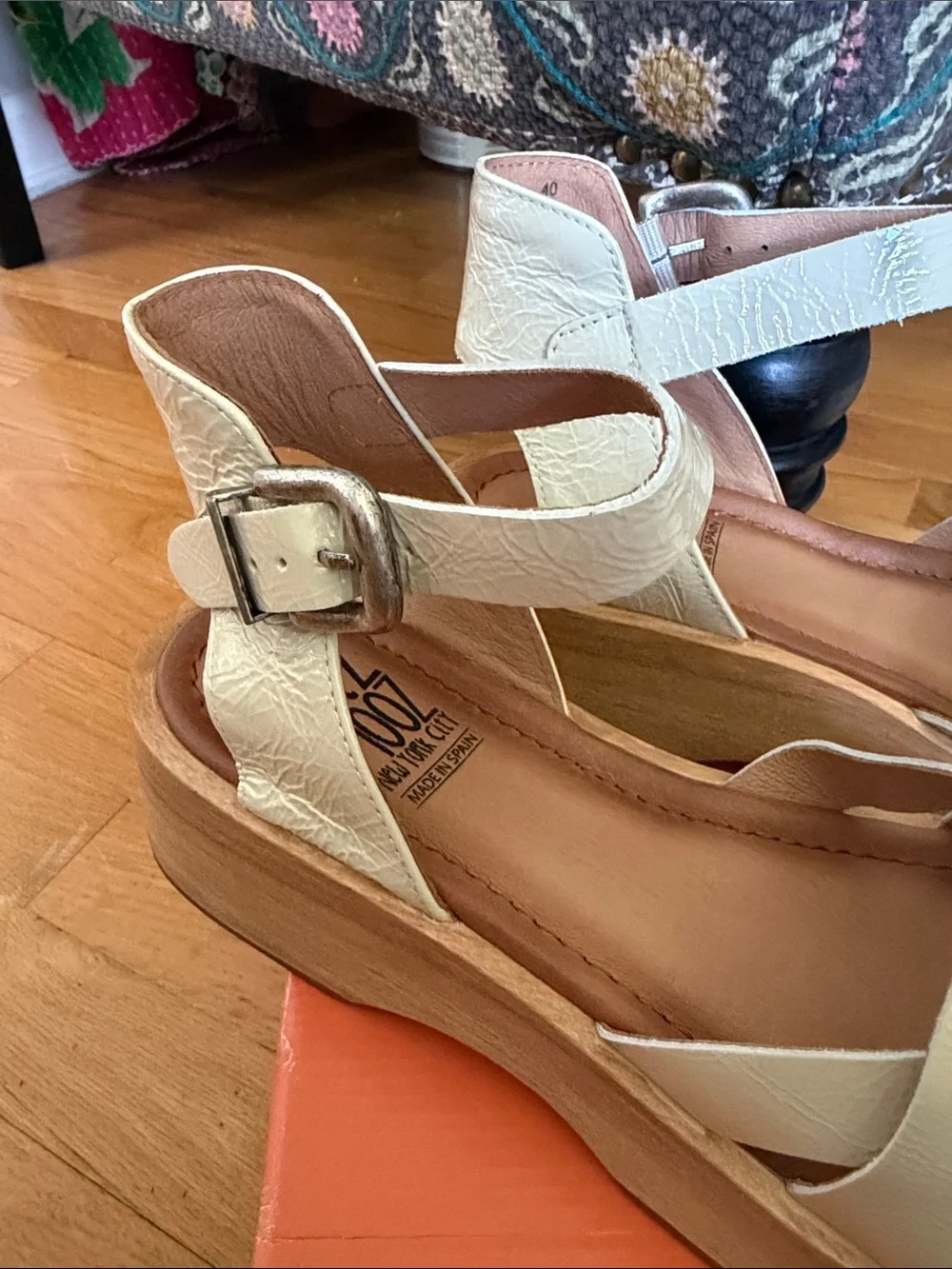 Miz Mooz Sarita Cream Patent Leather Knotted Platform Sandals EU 40
